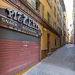 Garibaldi Square - Charming 1 Bdr Old Tow